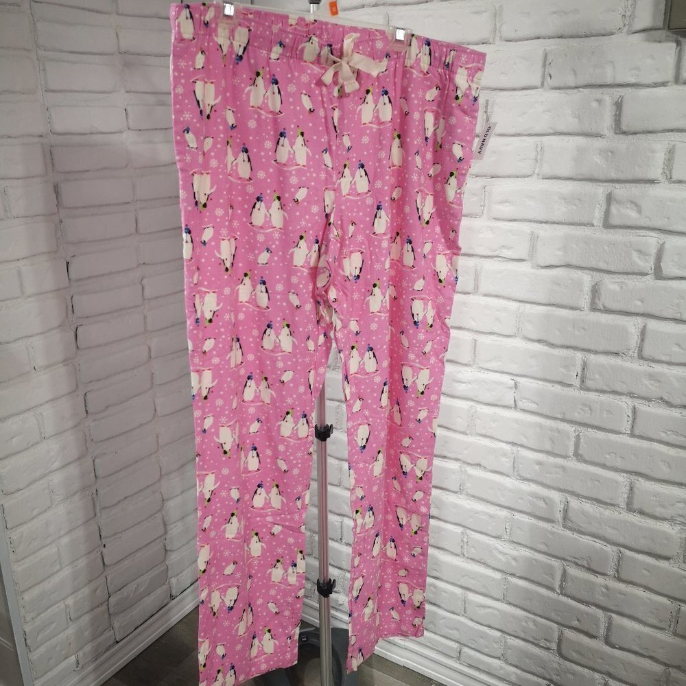 NWT Old Navy Men's Size XLT Pink with Penguins Flannel Straight Fit Sleep Pants